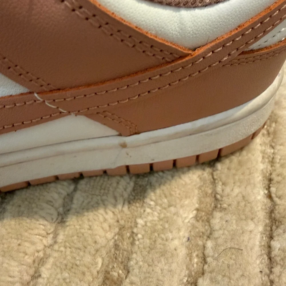 Nike Blush and White Low-Top Sneakers - Picture 5 of 10